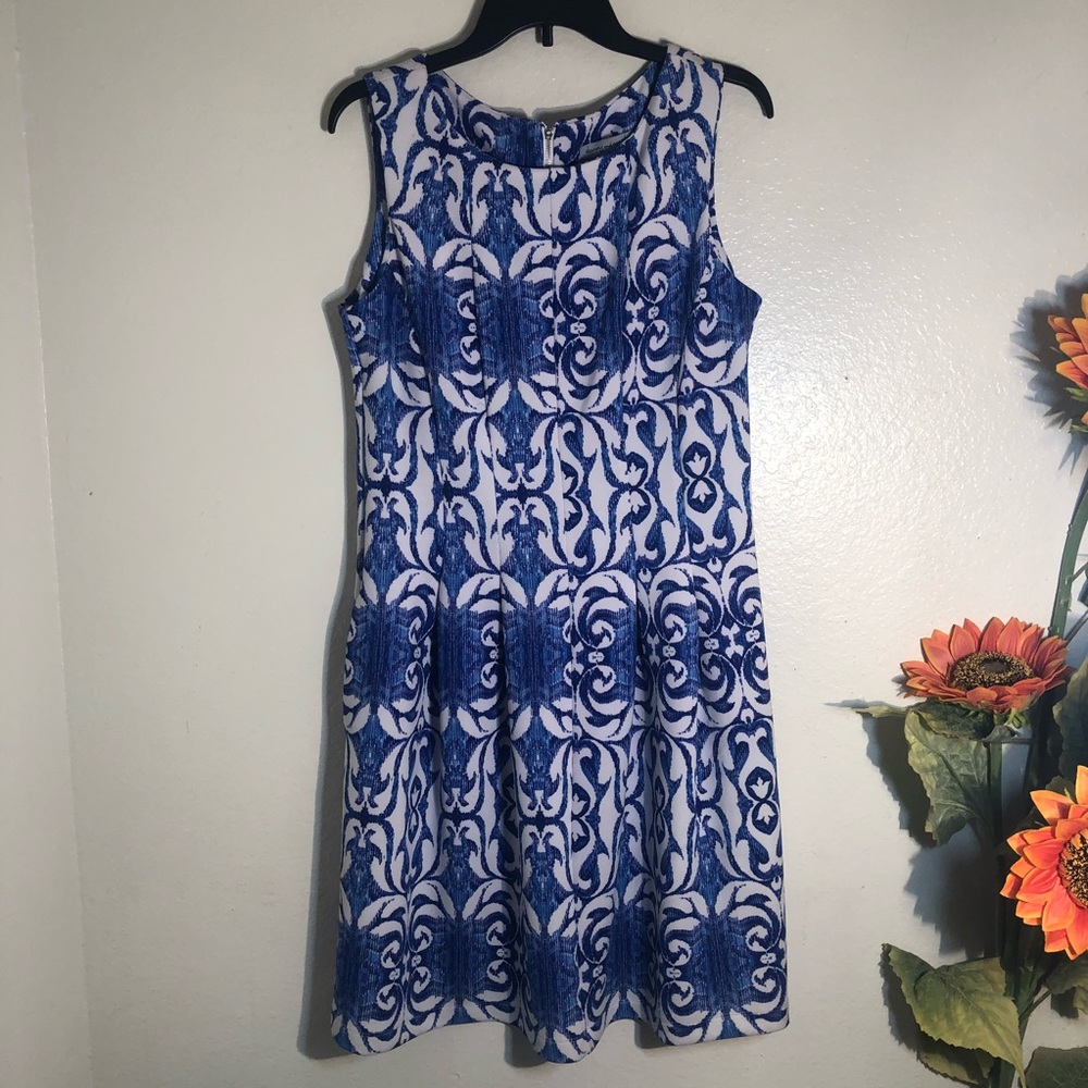 Beautiful Sleeveless Dress